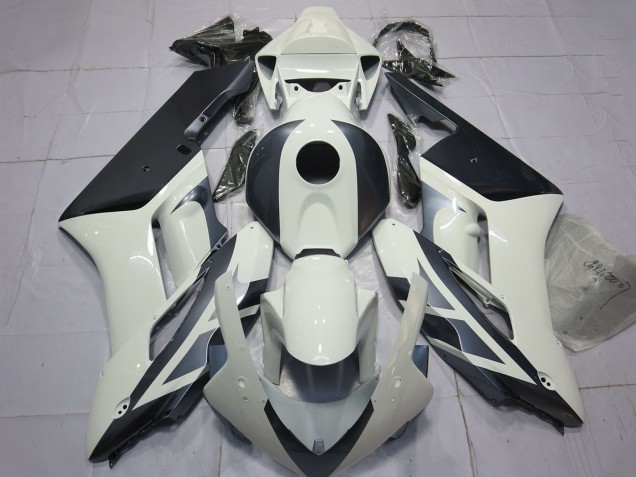 2004-2005 White Matte Black Honda CBR1000RR Motorcycle Fairings UK