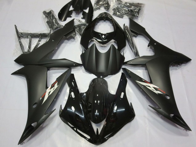 2004-2006 Glossy Black Matte Black Yamaha R1 Motorcycle Fairing UK