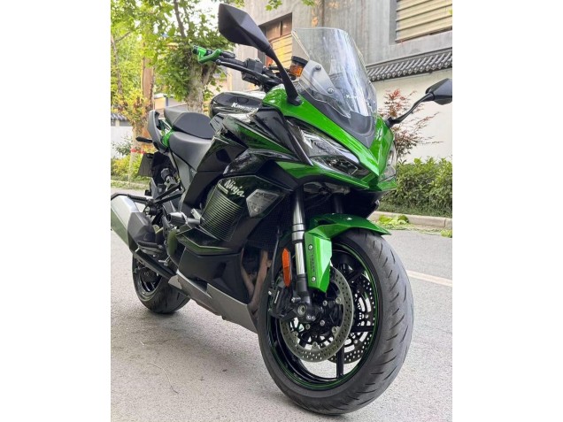 2020-2025 Black Grey Green Ninja Kawasaki Z1000SX Motorcycle Fairings UK