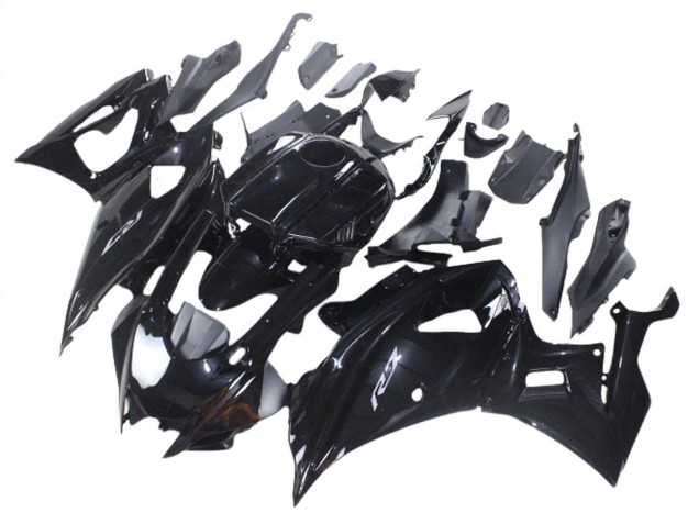 2021-2024 Glossy Black Yamaha YZF R7 Motorcycle Fairings UK