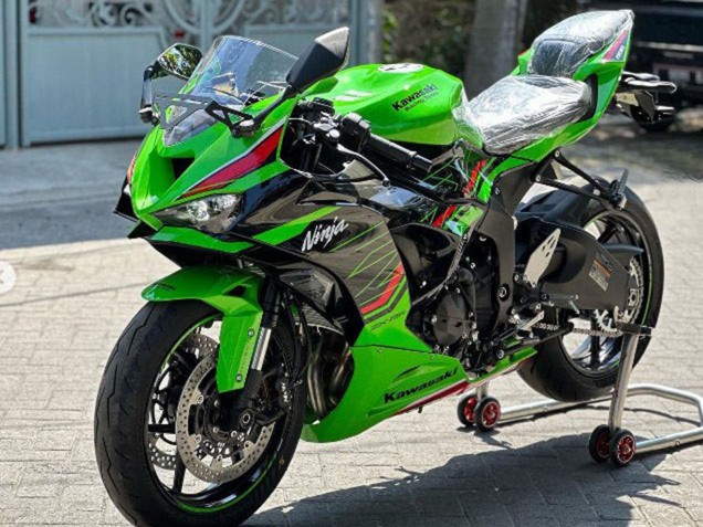 2019-2022 Green Glossy Black Red Kawasaki ZX6R Motorcycle Fairings UK