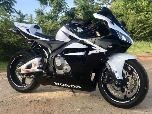 2005-2006 Black White Honda CBR600RR Motorcycle Fairings UK