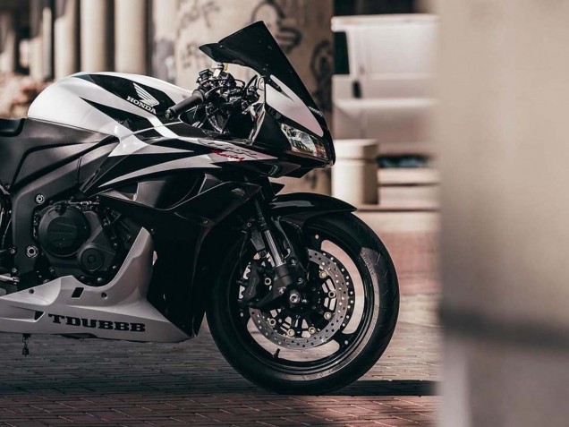 2007-2008 White Black Racing Honda CBR600RR Motorcycle Fairings UK