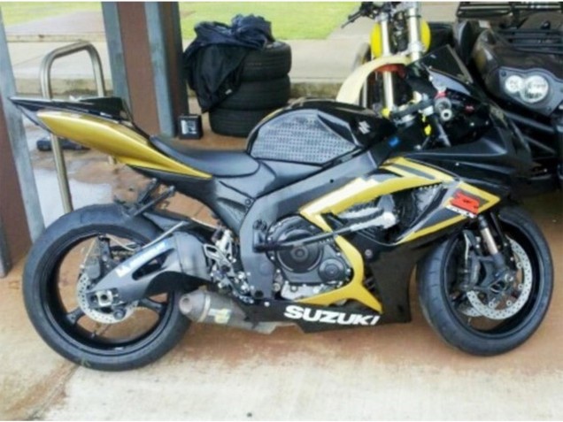 2006-2007 Gold Glossy Black Red Suzuki GSXR 600 / GSXR 750 Motorcycle Fairings UK