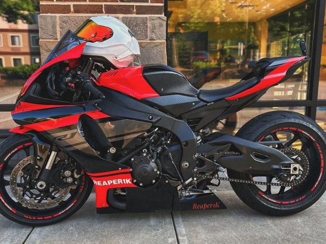 2015-2019 Red Black Silver Yamaha YZF 1000 R1 Motorcycle Fairings UK