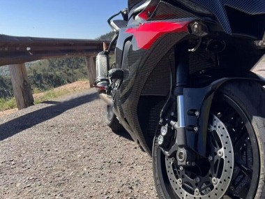 Buy 2020-2025 Black Carbon Fiber Red Yamaha YZF 1000 R1 Motorcycle Fairings UK