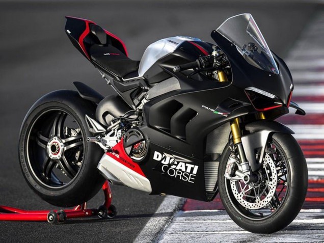 2022-2024 Matte Black Silver Red Ducati Panigale V4 V4S Motorcycle Fairings UK