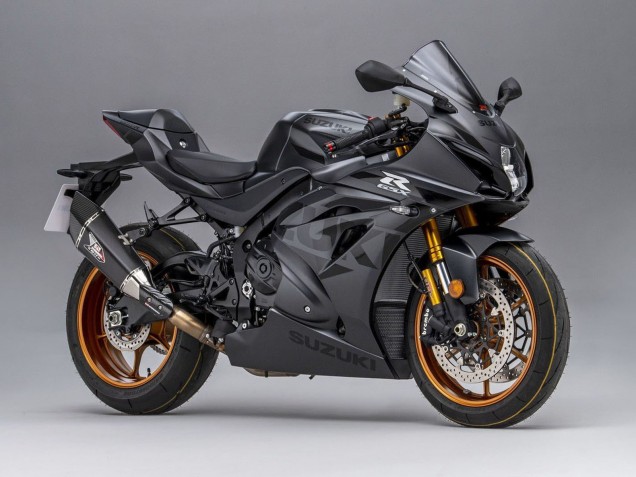 2005-2006 Matte Black Phantom Suzuki GSXR 1000 Motorcycle Fairings UK