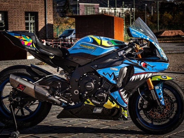 2015-2019 Blue Yellow Shark Yamaha YZF R1 Motorcycle Fairings UK