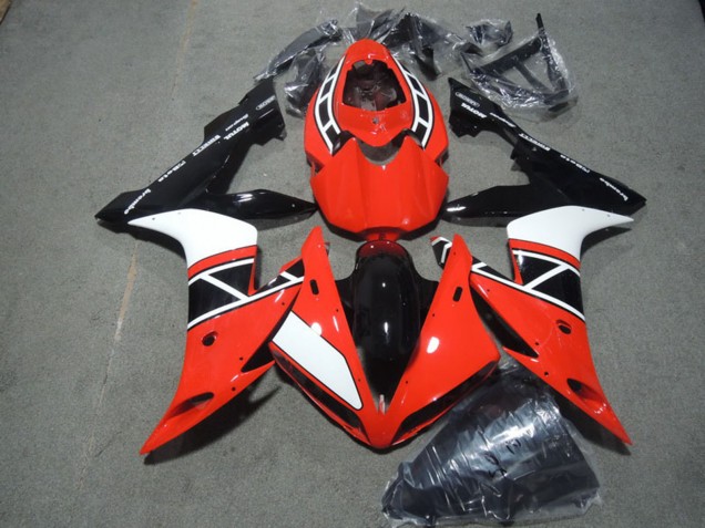 2004-2006 White Red Black Yamaha YZF R1 Motorcycle Fairings UK