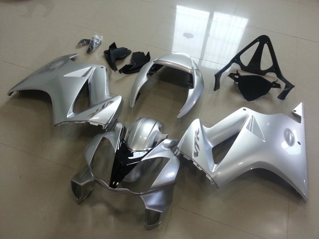 Buy 2002-2013 Silver Honda VFR800 Motorcycle Fairings UK Buy 2002-2013 Silver Honda VFR800 Motorcycle Fairings UK