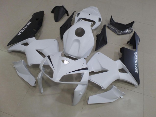 Buy 2005-2006 White Black Honda CBR600RR Motorcycle Fairings UK Buy 2005-2006 White Black Honda CBR600RR Motorcycle Fairings UK