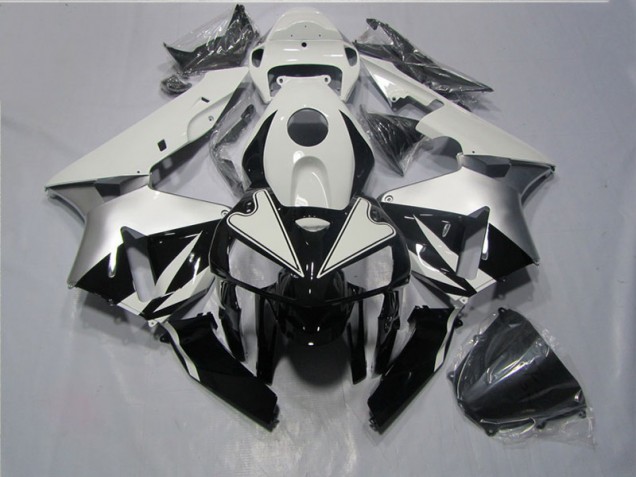 Buy 2005-2006 Black White Honda CBR600RR Motorcycle Fairings UK Buy 2005-2006 Black White Honda CBR600RR Motorcycle Fairings UK