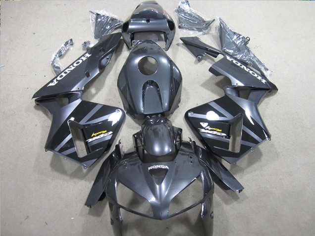 Buy 2005-2006 Black Honda CBR600RR Motorcycle Fairings UK Buy 2005-2006 Black Honda CBR600RR Motorcycle Fairings UK
