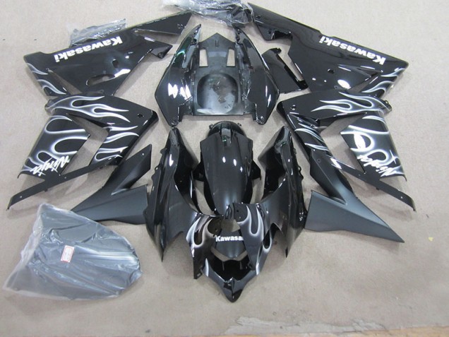 Buy 2003-2005 Black with White Flame Kawasaki ZX10R Motorcycle Fairing UK Buy 2003-2005 Black with White Flame Kawasaki ZX10R Motorcycle Fairing UK